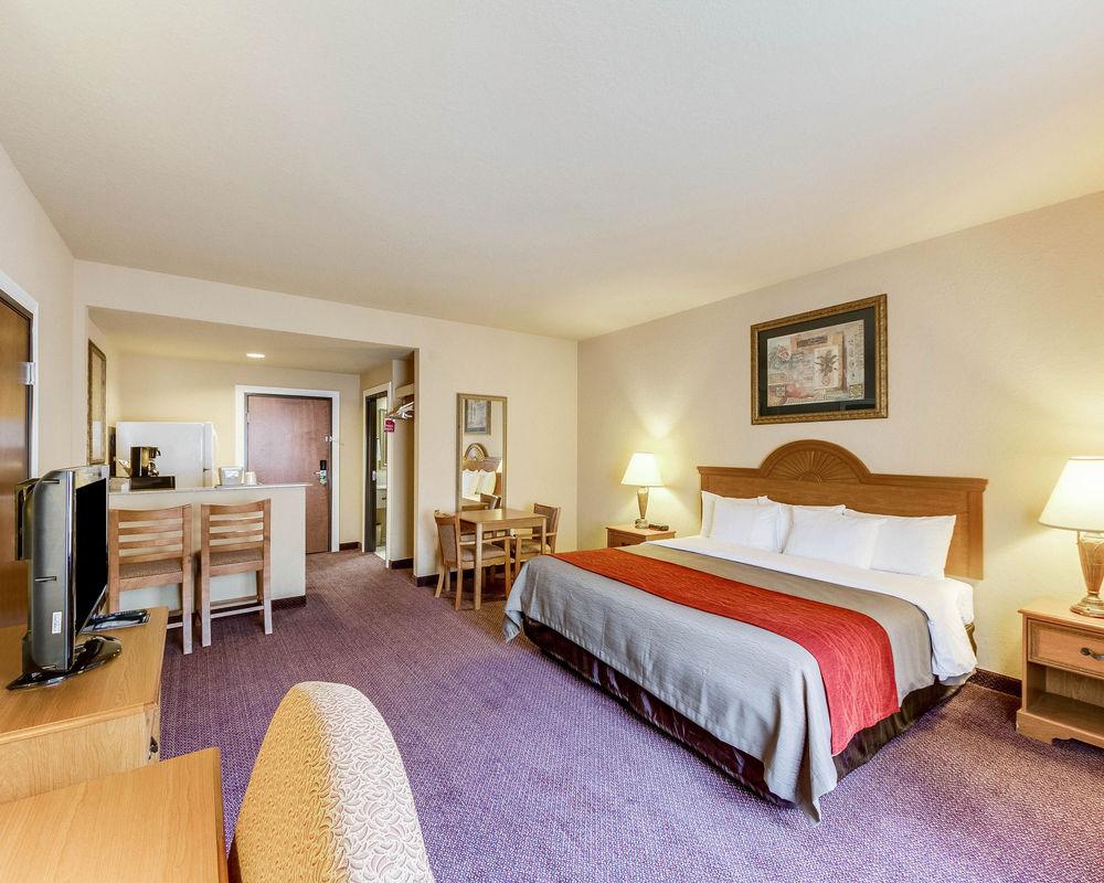 Comfort Inn & Suites And Suites Fredericksburg Ngoại thất bức ảnh
