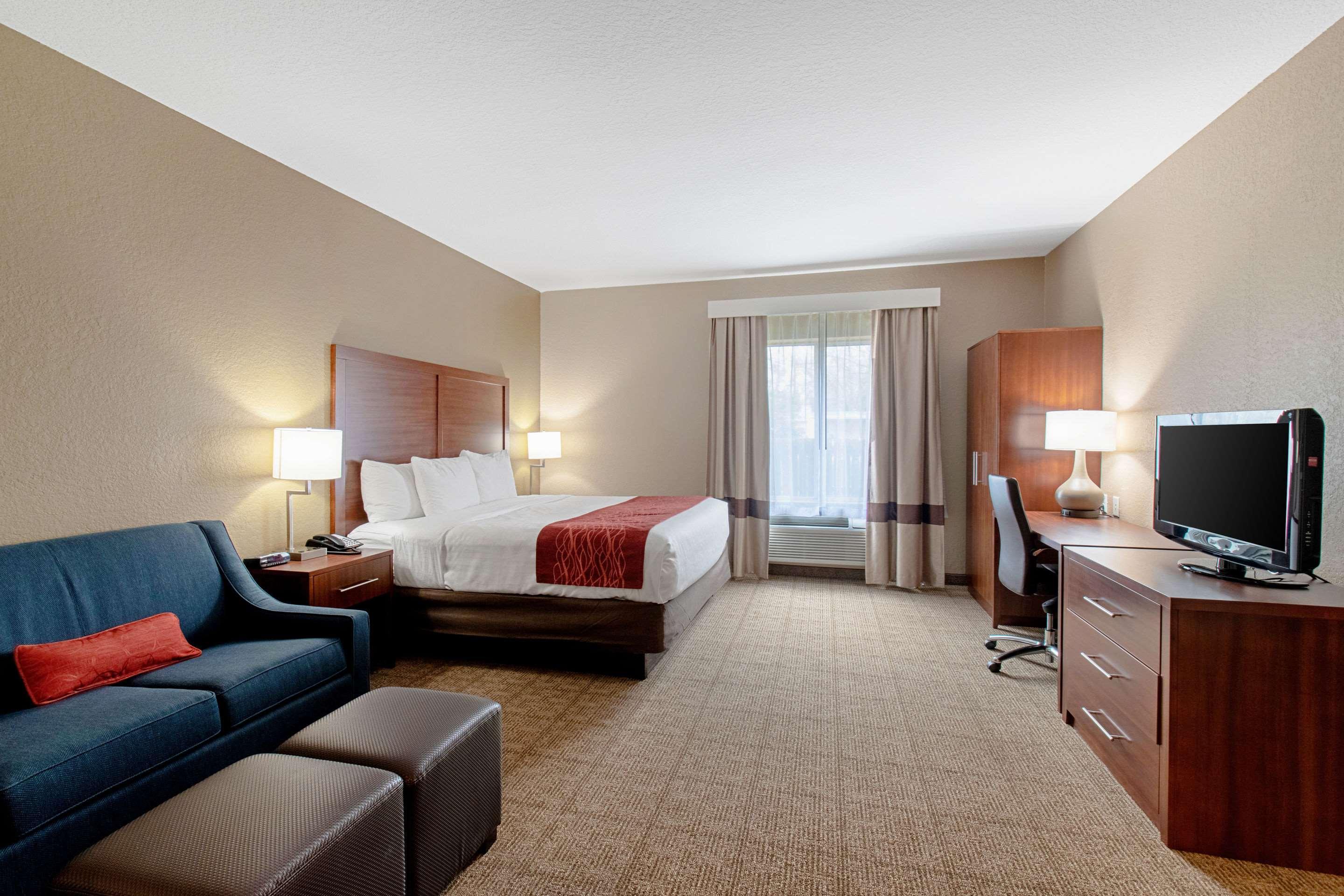 Comfort Inn & Suites And Suites Fredericksburg Ngoại thất bức ảnh